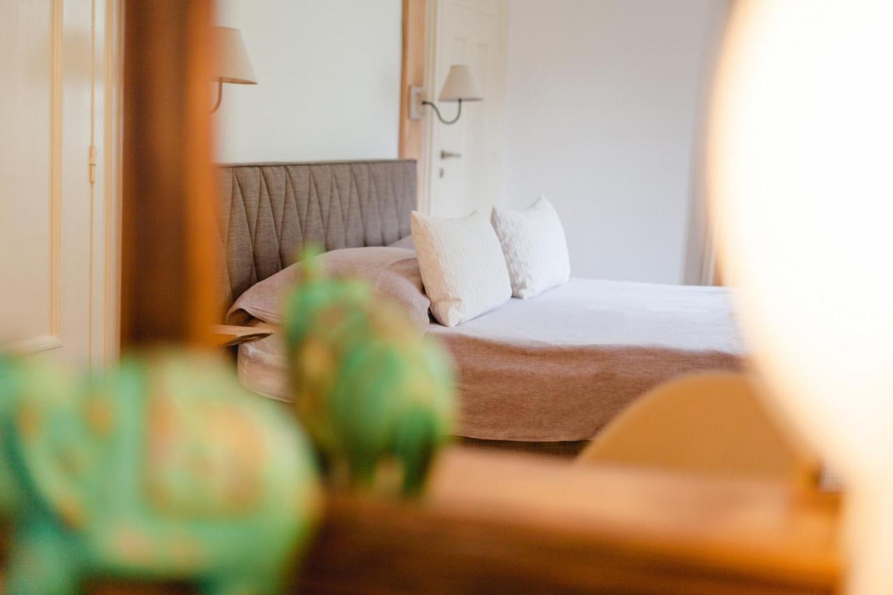 Hotel Villa Emden Brissago Eksteriør bilde